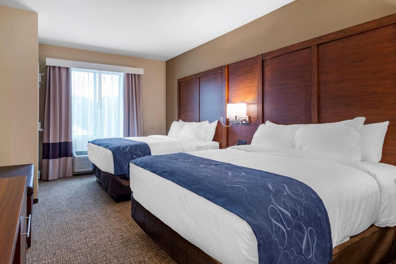 Comfort Suites Newnan Bagian luar foto
